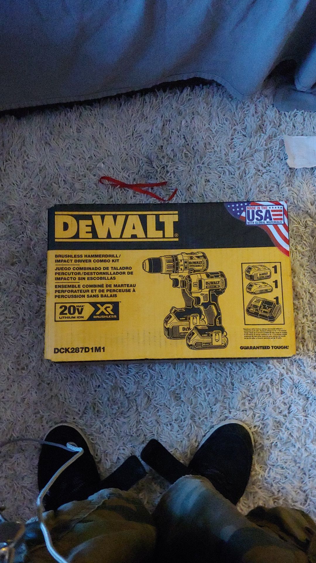 Dewalt brushless hammer drill and impact driver combo kit 20-volt brushless  XR for Sale in Seattle, WA OfferUp