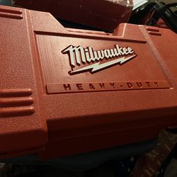 Milwaukee Sawzall - Corded