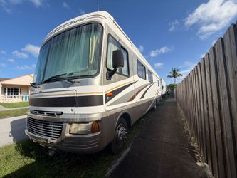 Fleetwood Bounder 2006