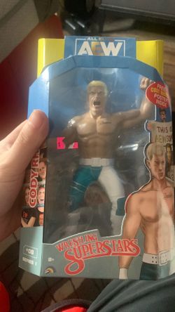 Wrestling figure