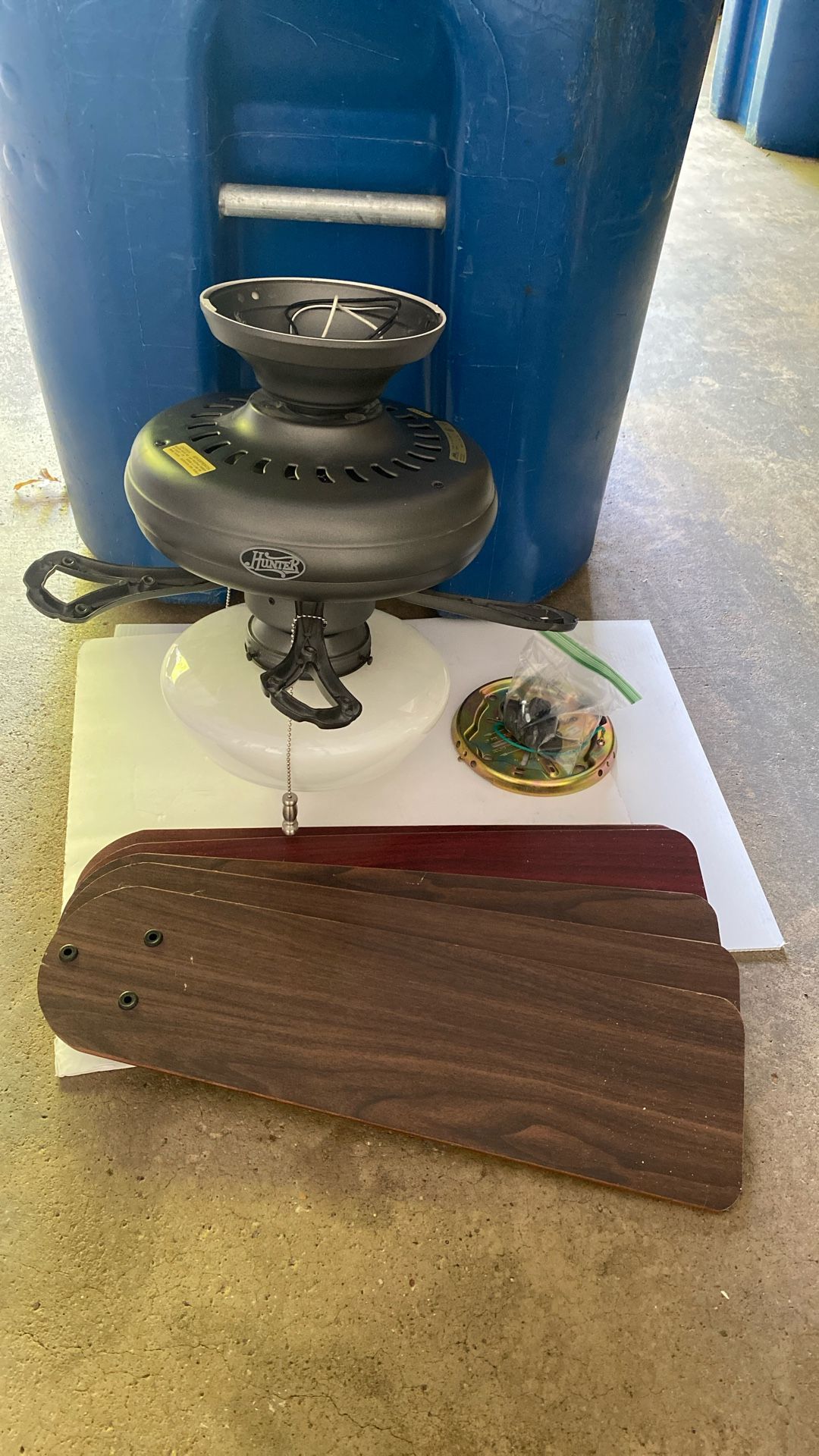 Hunter Ceiling Fan/light 