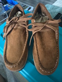 Women’s shoes