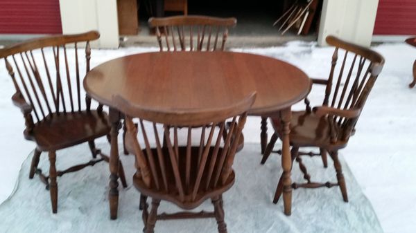 Sale Dark Wood Dining Set W 4 Windsor Type Chairs Furniture In Lorain OH Sale Dark Wood Dining Set W 4 Windsor Type Chairs Furniture In Lorain OH
