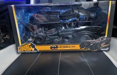 DC Super7 Batmobile (1989) Version