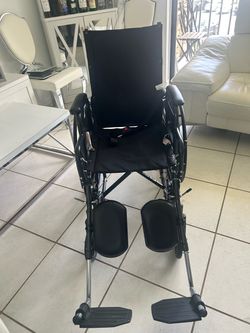 Wheelchair silla de ruedas reclinable, se hace camilla
