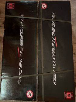 Arozzi gaming desk