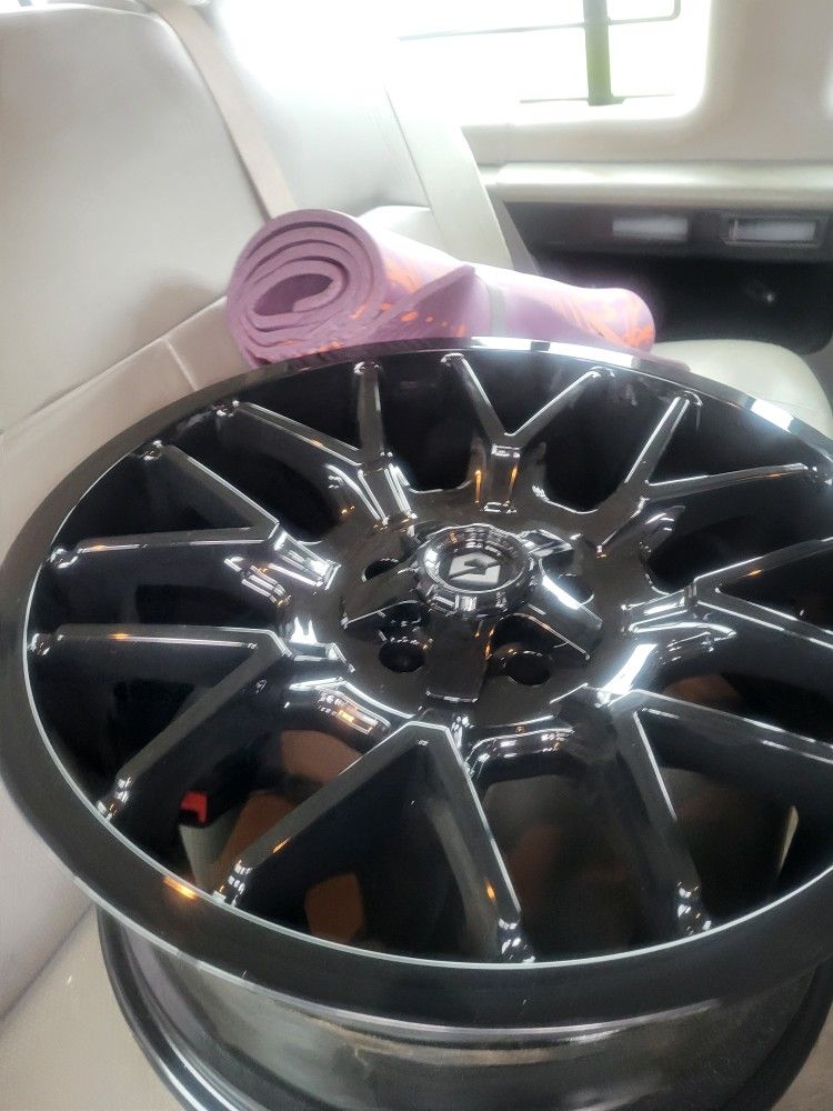20 Inch Rims 5x4.5 Or 5x5.5
