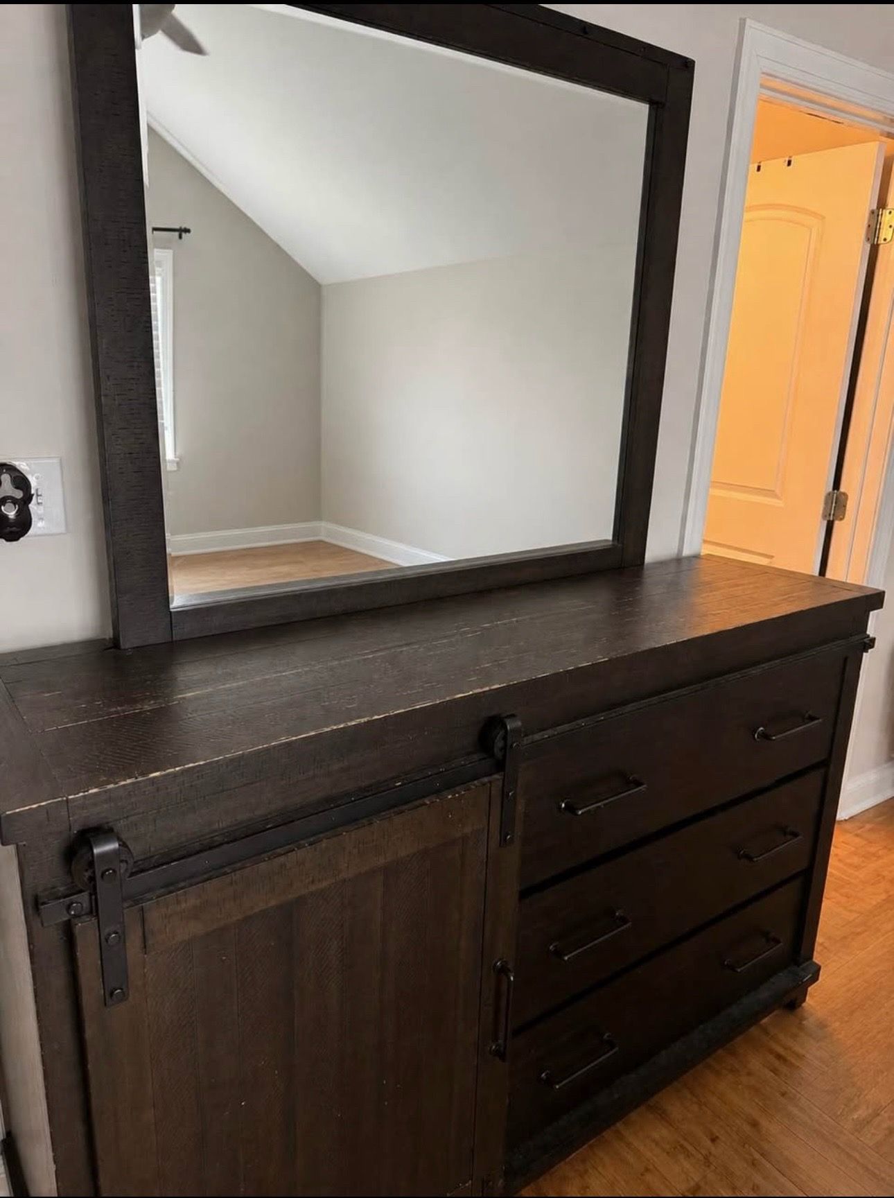 Bedroom set