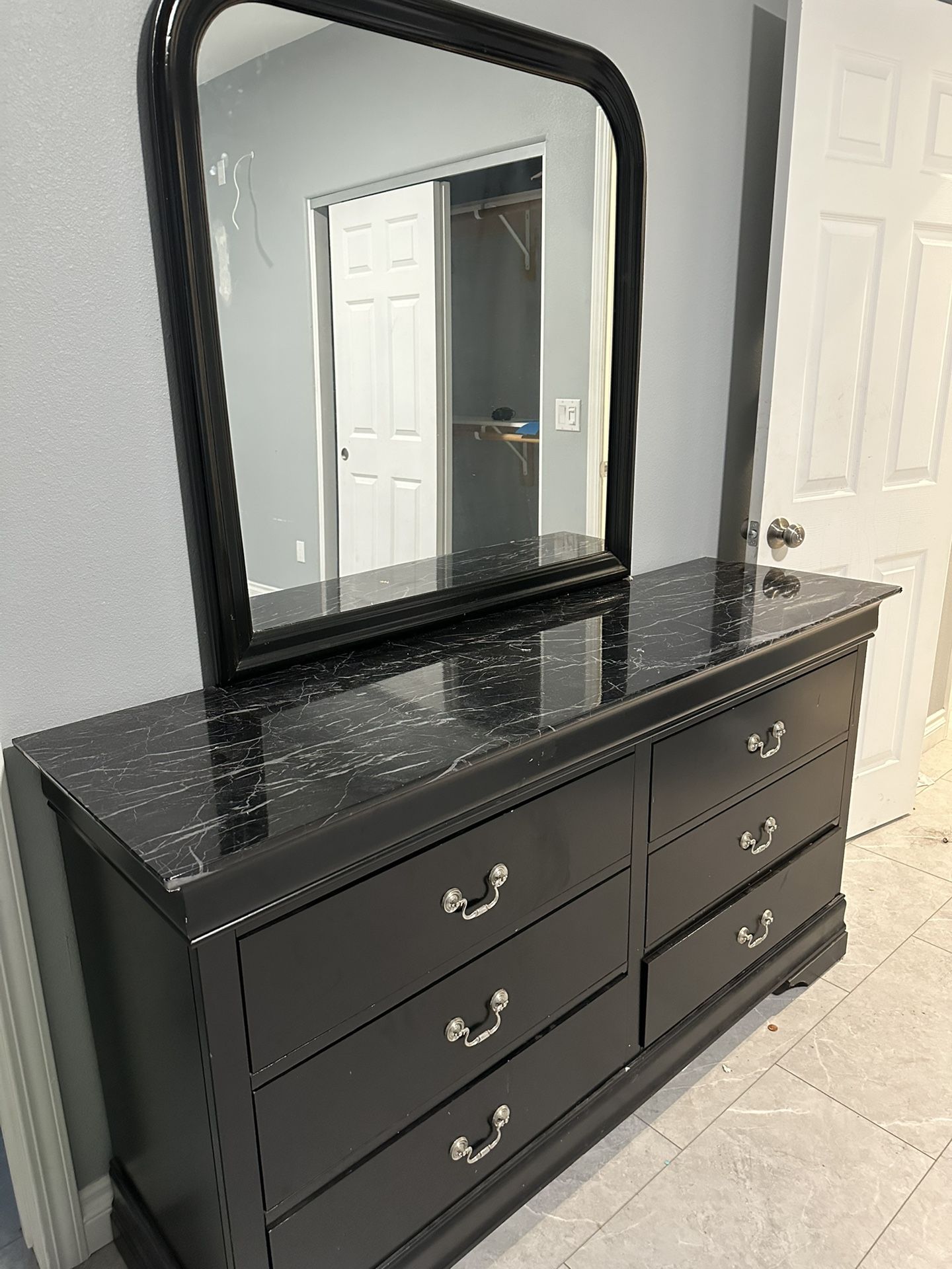 dresser with mirror and night stand