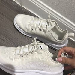 Nike airs size 6.5 women
