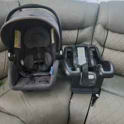Graco Infant Carseat