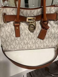 MK Purse
