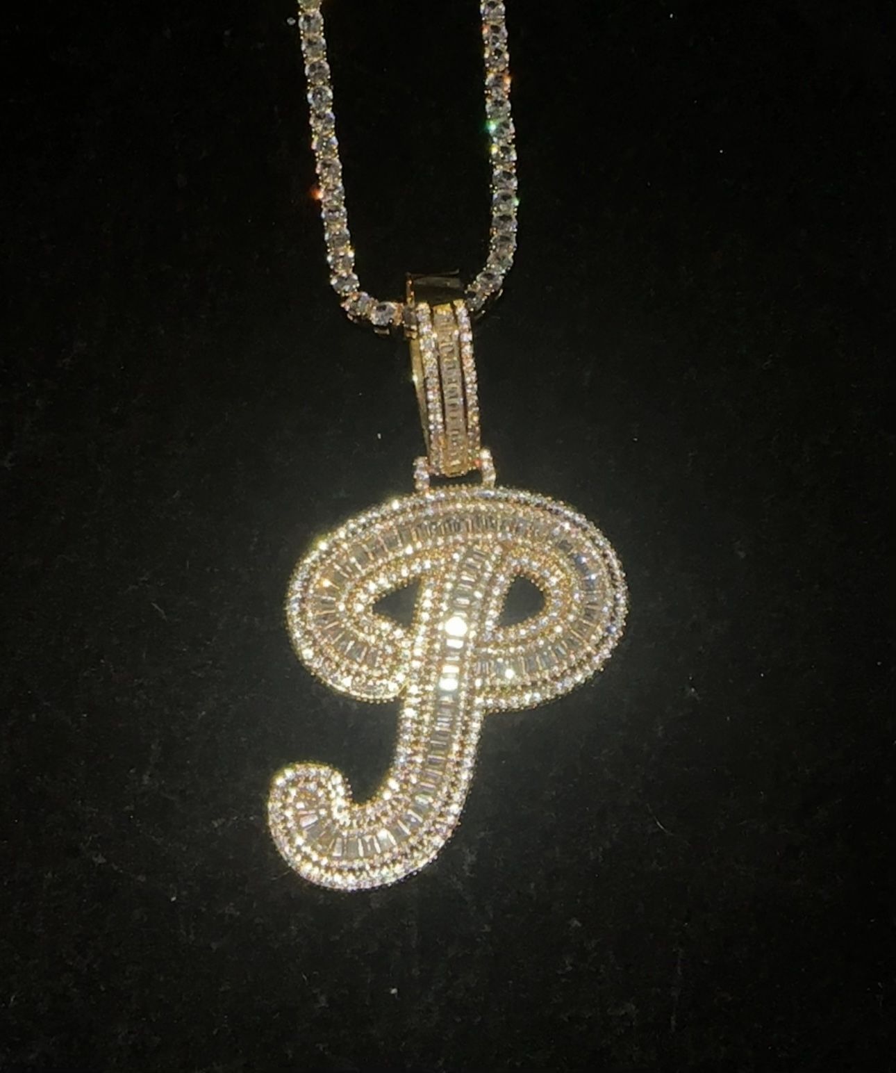 18 k Gold Plated P Pendant & Tennis Chain