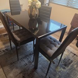5-Piece Modern Black Glass Dining Table Set – Excellent Condition