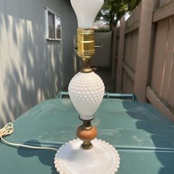 Vintage 15" Milk Glass Hobnail Boudoir Night Table Electric Lamp "WORKS"