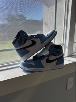 Jordan 1 Retro High OG Universaty Blue