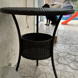Out Door Patio Table