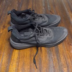 Vans - 10.5 - All Black