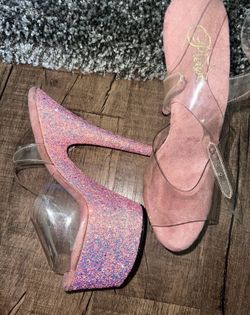 Brand New pleaser brand  heels
