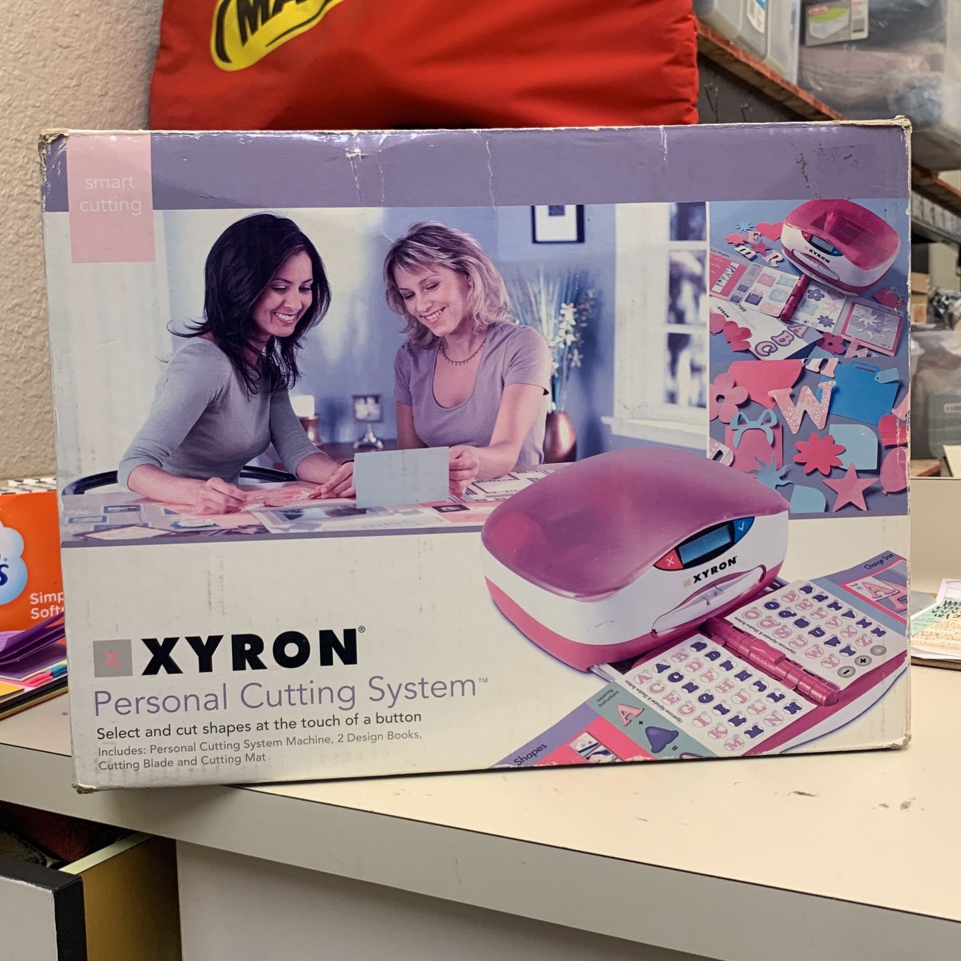 Xyron Personal Cutting System New In Box