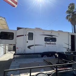 2010 Keystone Outback 250SR Travel Trailer