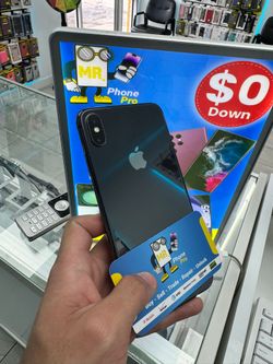 iPhone XS! 1 YEAR WARRANTY!