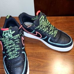 Rare Collectable Nike Air Force 1 '07 Premium 'Worldwide Pack