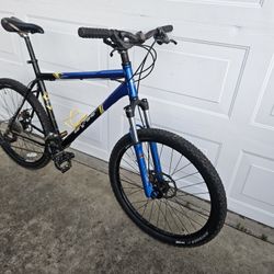 Tall Gary Fisher Piranha 27-Speed Mountain Bike w/ Disc Brakes
