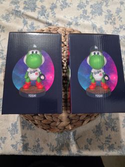 Yoshi Dodgers Bobble head