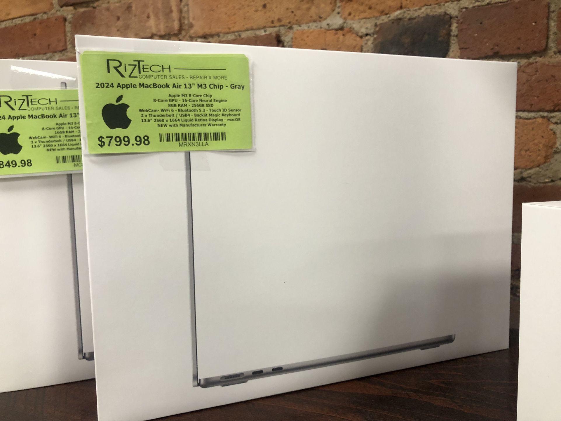 π 2024 MacBook Air 13" M3 Chip - Space Gray - Powerful Performance! π»