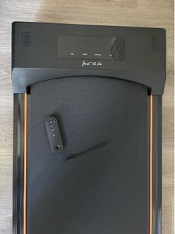 Compact Walking Pad / Under Desk Treadmill – Excellent Condition