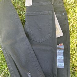 Levi’s Skinny Jeans New