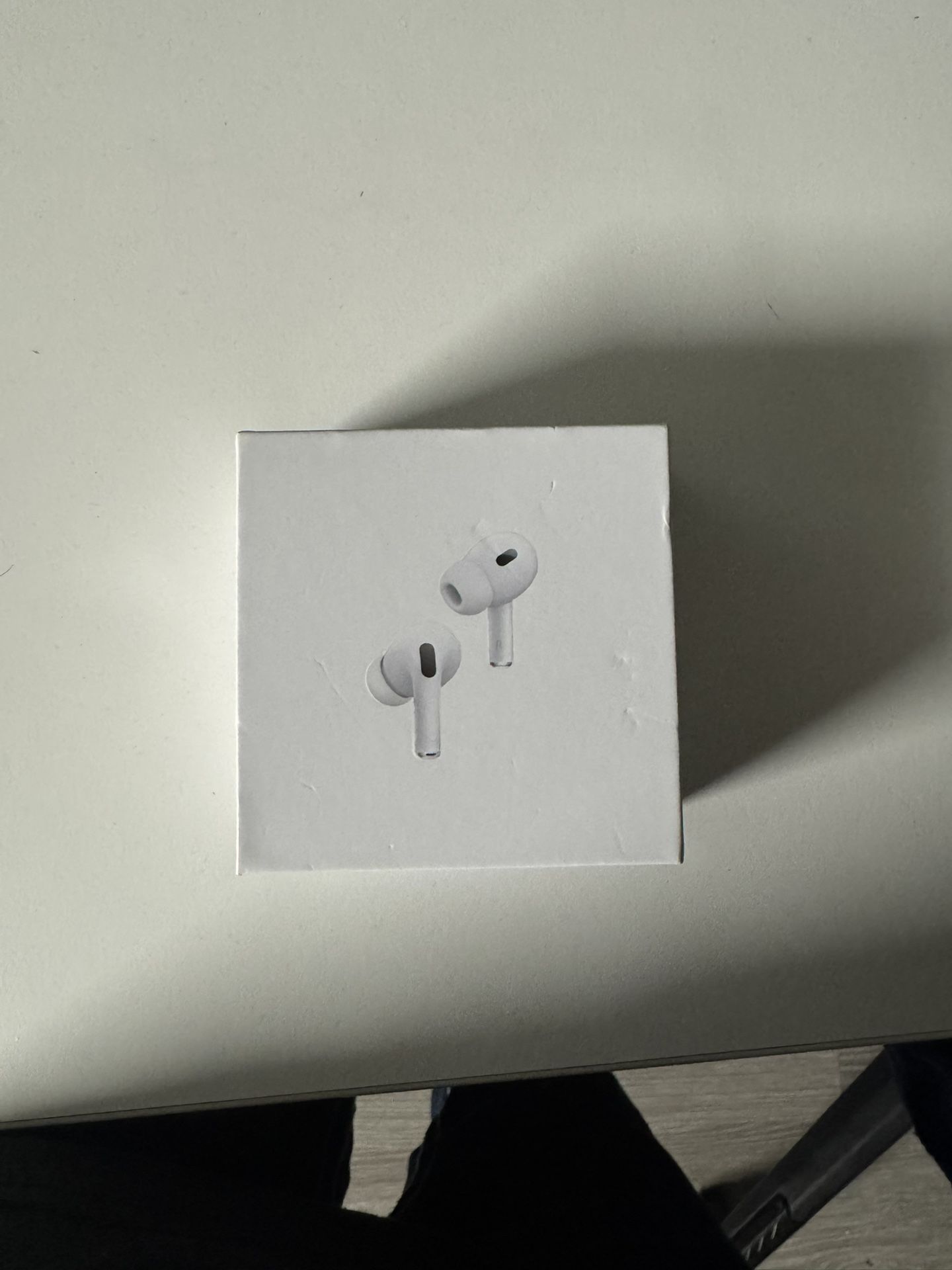 AirPods Gen 2