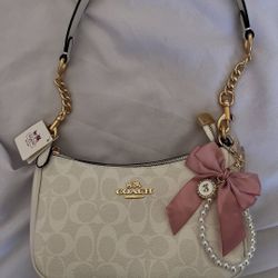 Coach Purse White With Bow
