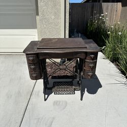 Antique Minnesota Model A Sewing Machine 