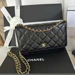 Chanel classic wallet on chain crossbody 