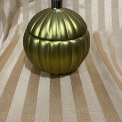 HOLIDAY CANDLE 