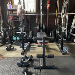 Mini gym And Weights 