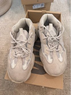 Yeezy 500 Blush size 7 men’s