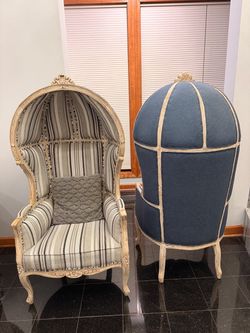Canopy Style Balloon Chair