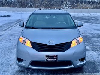 2011 Toyota Sienna
