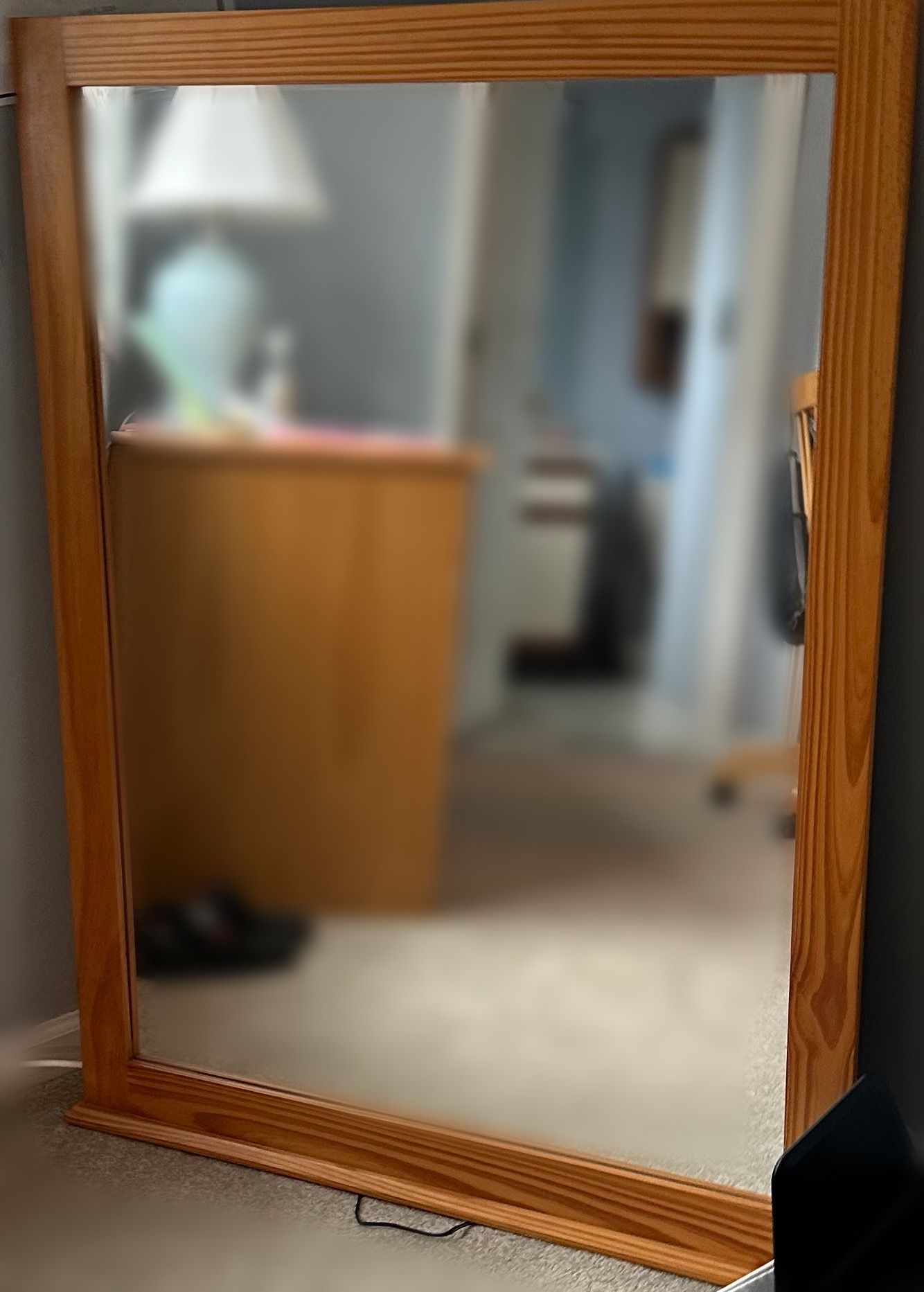 Dresser With Mirror