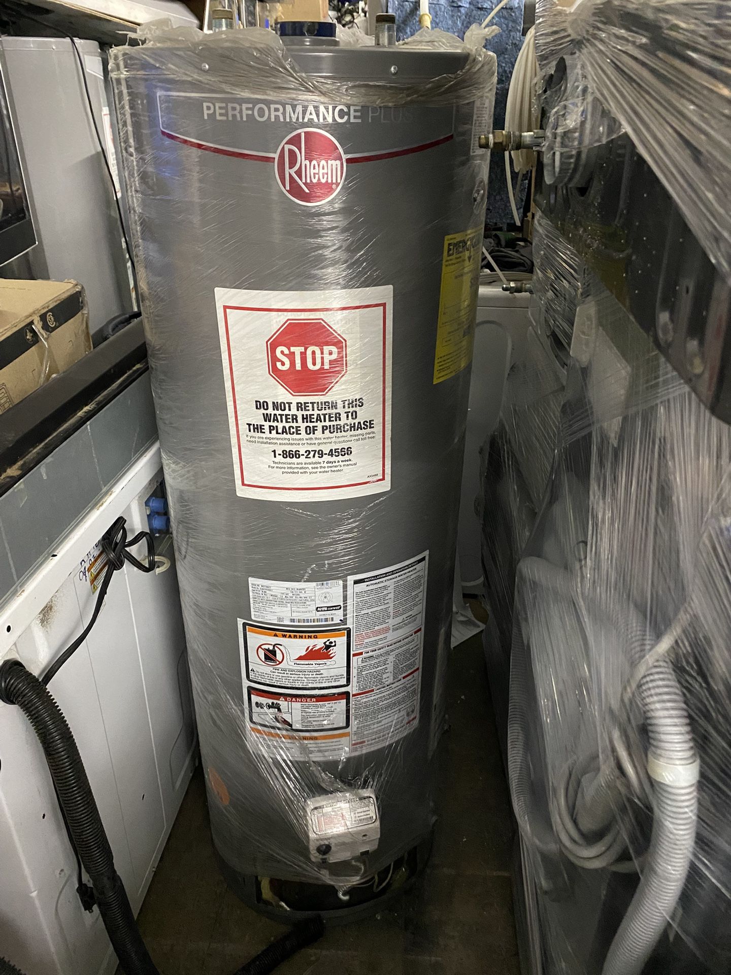 2022 Rheem Performance Water Heater Gas Natural  40 Gallons 