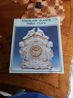 Porcelain Quartz Table Clock 
