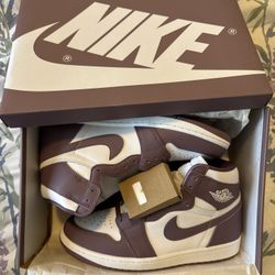 Nike Air Jordan 1 Retro High OG White/sky J Mauve-white DZ5485-105 Men’s size 10