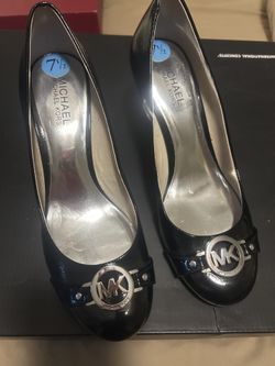 Michael Kors Shoes 7.5 