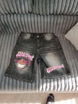 black acid-wash denim shorts size S mens