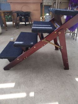 Dog stairs