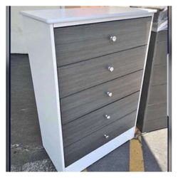 5 Drawer Dresser 