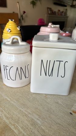 Rae Dunn pecans/nuts jar